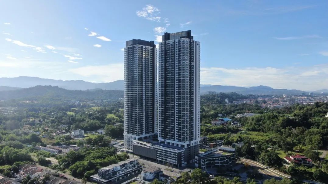 中国建筑马来西亚亚庇双子塔项目顺利通过竣工验收1.jpg